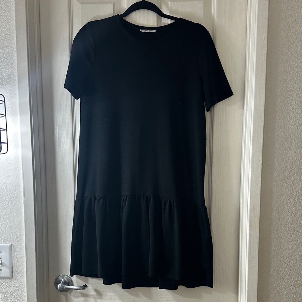 Zara Black Crewneck Short Sleeve Dress with Ruffle Hem